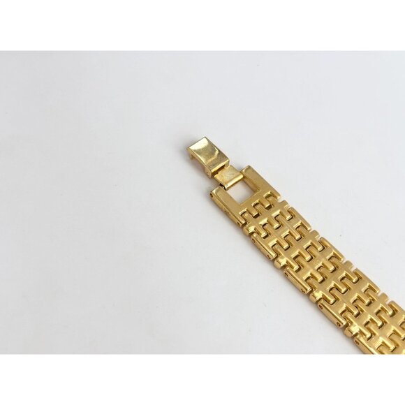 Elizabeth Taylor Bracelet Style Gold Ladies Vintage Wristwatch - 26mm - WORKS! - Picture 11 of 11